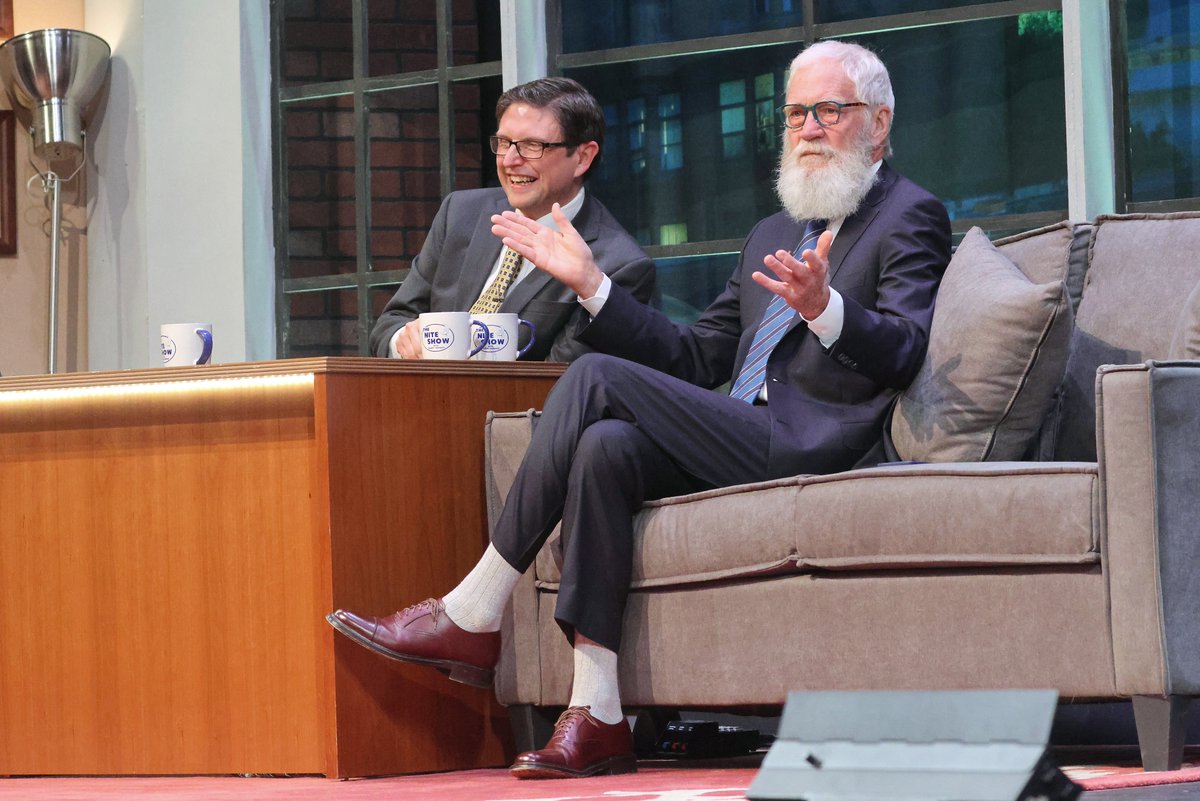 The Nite Show's final guest was the one and only David Letterman. All of the NESCom students, faculty, &amp; staff involved gave 110% to produce an amazing series of shows last night to a sold out audience at the Gracie Theatre.
📷: Whittling Fog Photography