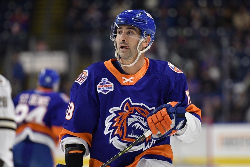 Congratulations on an incredible career, Cal. 💙🧡

<a href="/NYIslanders/">New York Islanders</a>