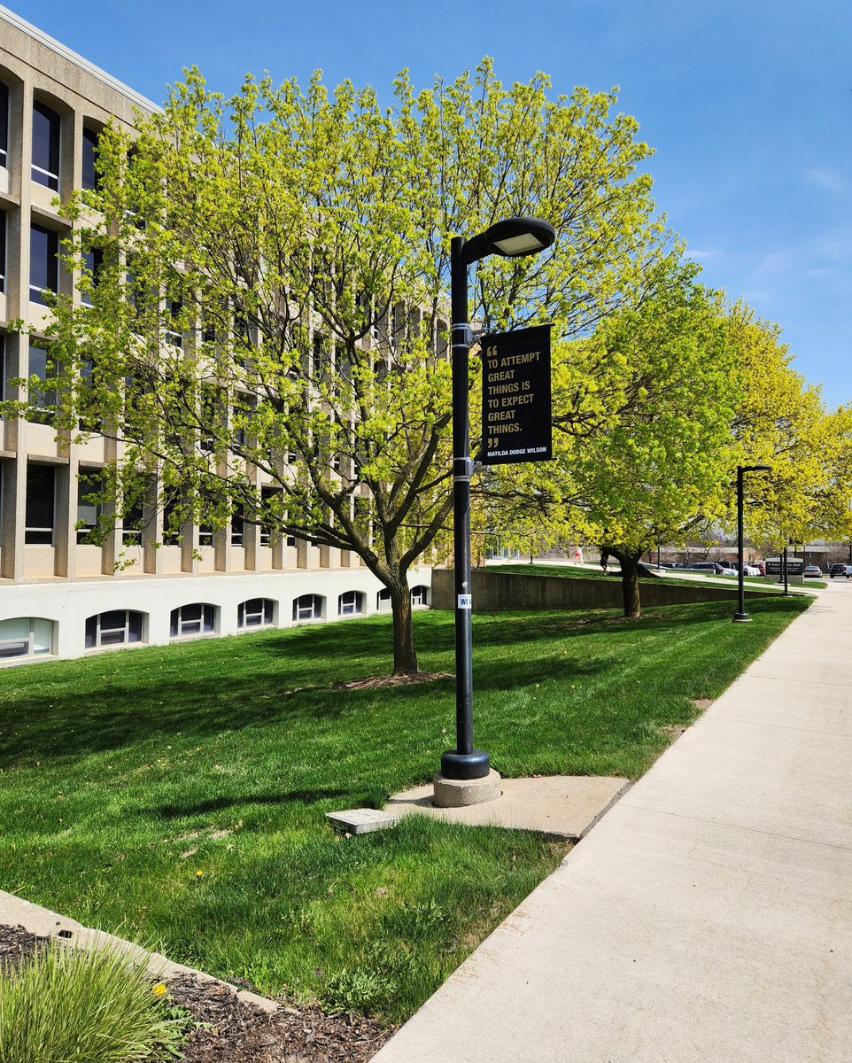 #SpringHasSprung 🌱🌸🌻
<a href="/oaklandu/">Oakland University</a>