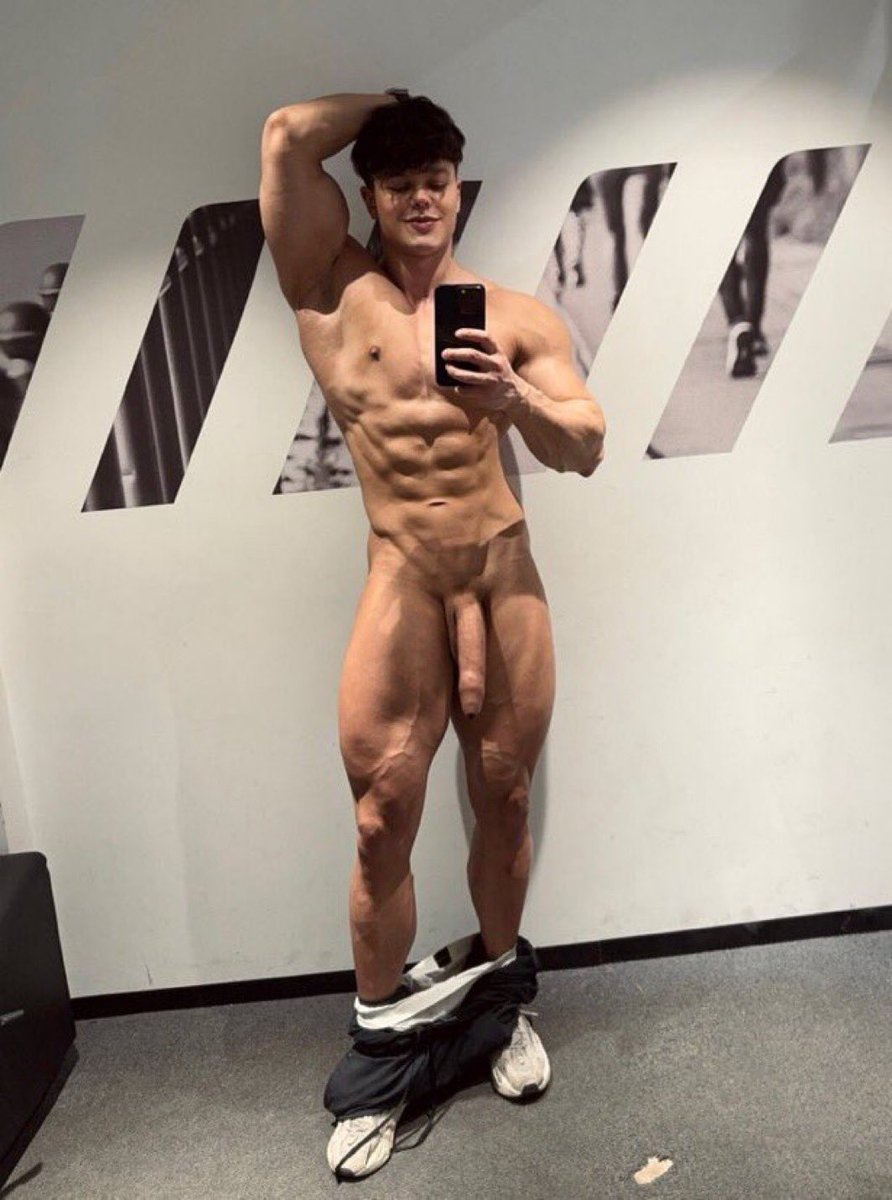 RT if you’d be my gym buddy😎 <a href="/yourmilosx/">Your Milos</a>