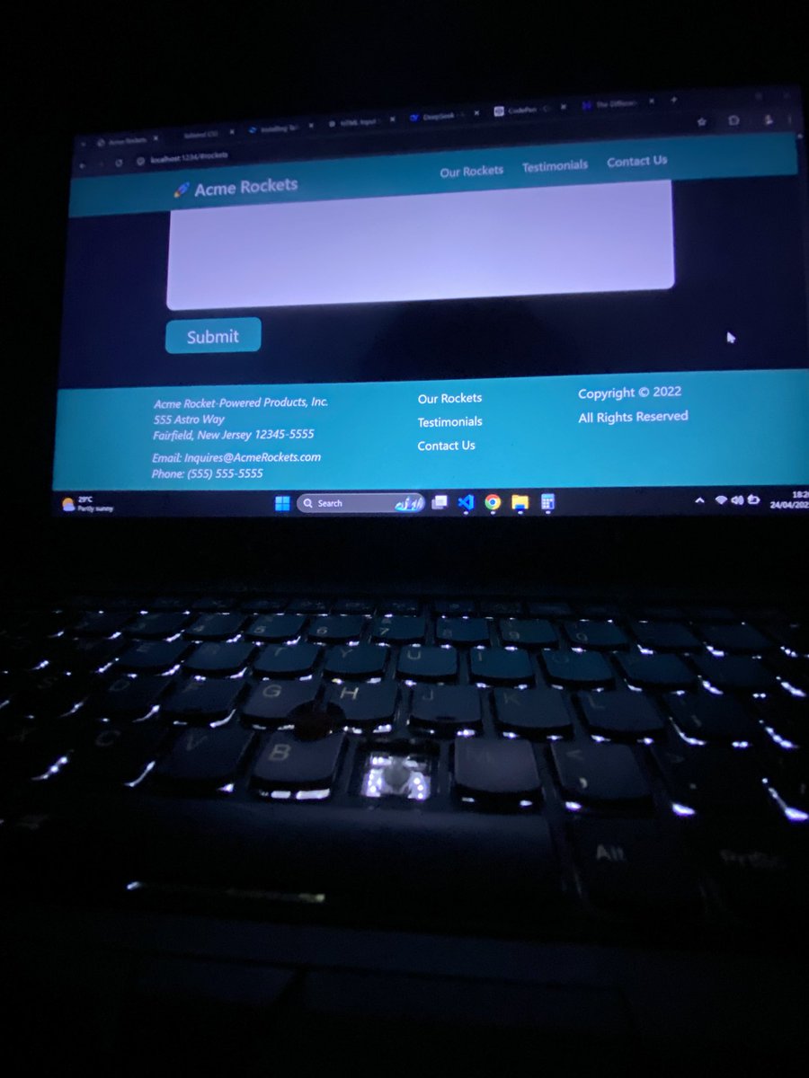 essienjoy_'s tweet image. I just rounded up my first html and css project 😍