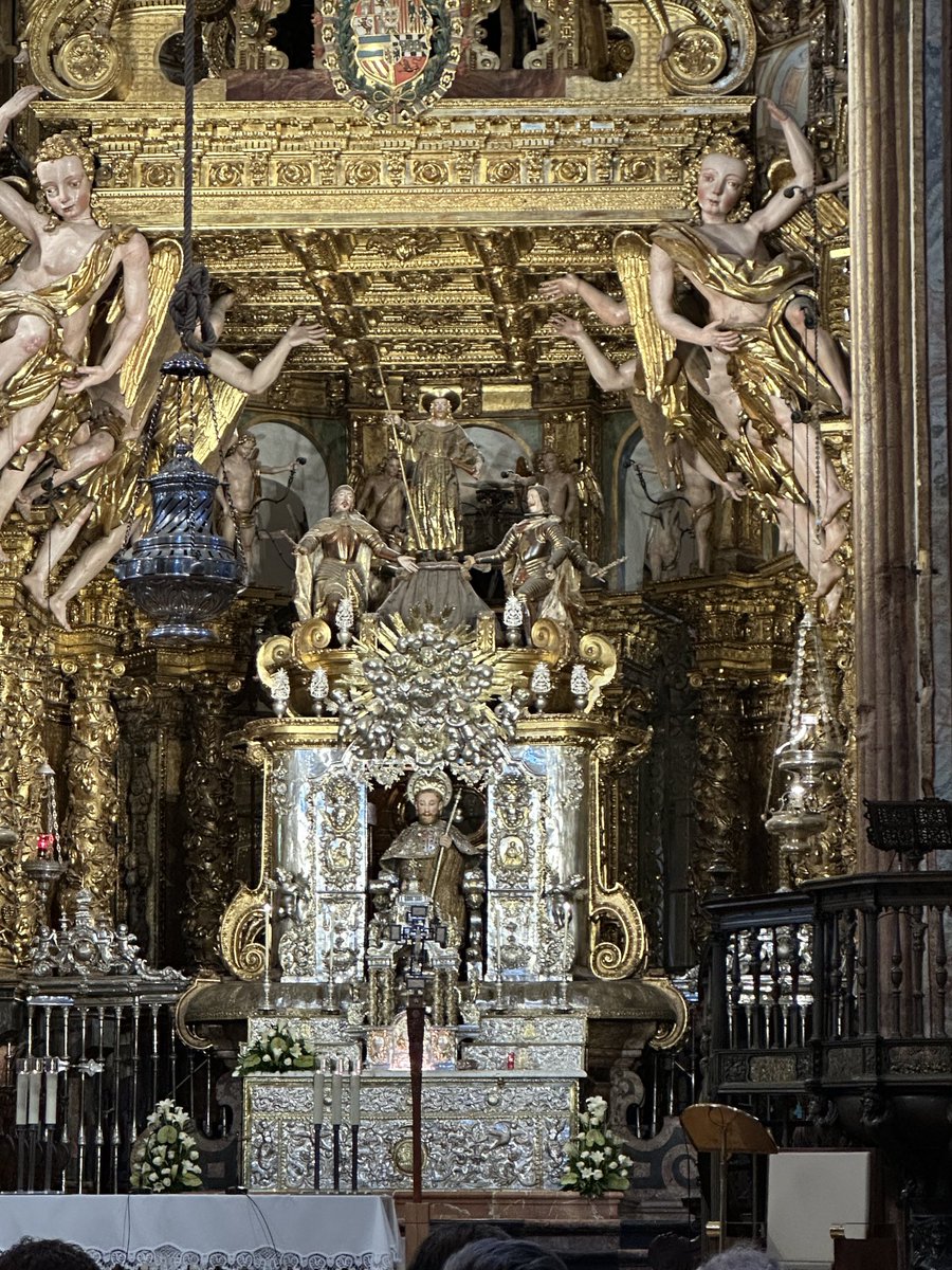 Bruce_SJ's tweet photo. Photos from Santiago de Compostela! Great day and beautiful weather! So glad I made it here! https://t.co/0EV3sDgS1A