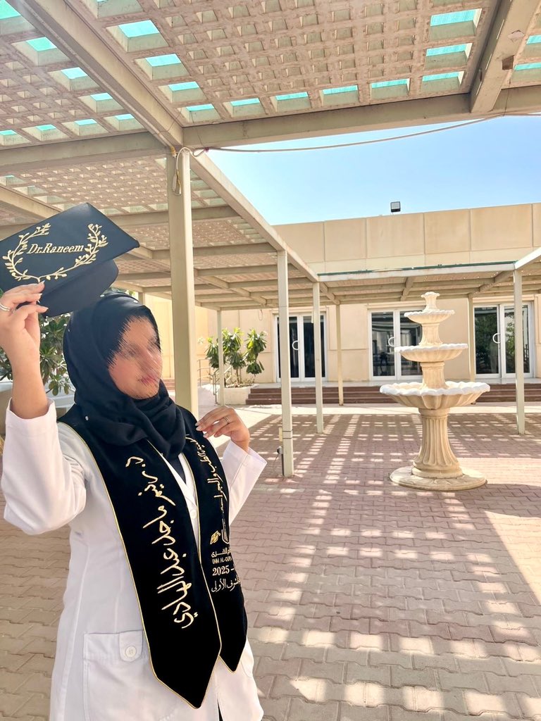 _Raneem21's tweet photo. 24/4/2025

اخر اختبار فكلية الطب ورسميا انتهت الرحلة 🥳🥳
الحمدلله على التمام♥️♥️🎓
اللهم انفعني بما علمتني وزدني علما https://t.co/j1xmRdZIJJ