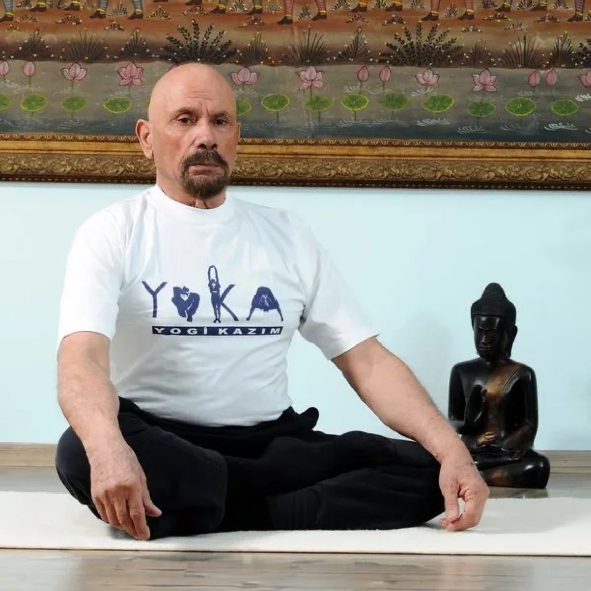 Eleman 105 yaşında ölmüş aq