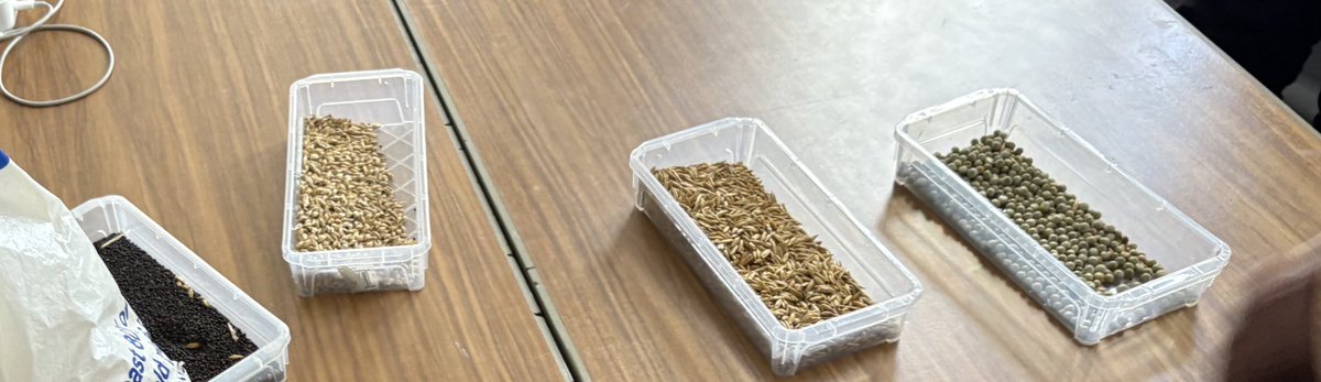 Huge thanks to farmer Keith from <a href="/TheRHET/">RHET</a> for coming to speak to my s3 geography class <a href="/WHHS_Edin/">Wester Hailes High School</a> - we all really enjoyed it (especially getting to feel the crops and sheep’s wool)!