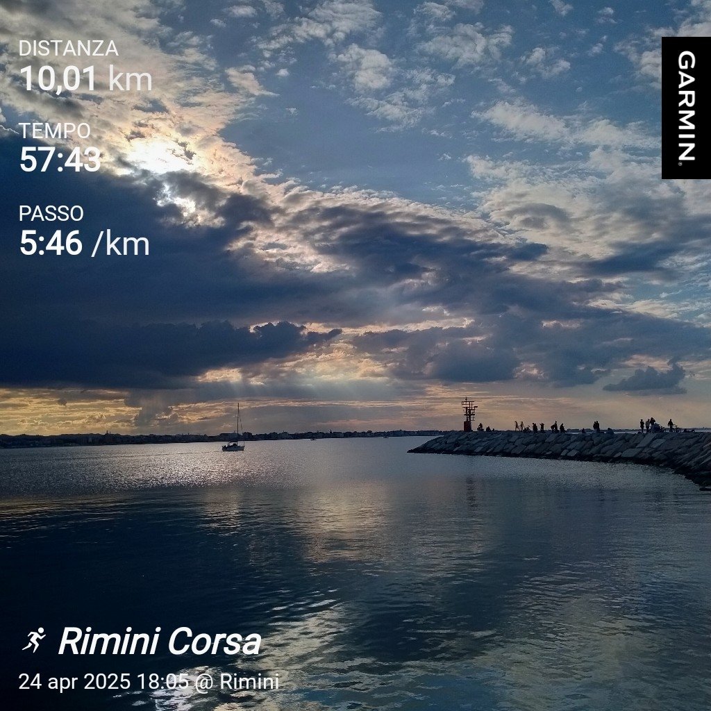 andr3_21's tweet photo. Got no reason for coming to me
And the rain runnin' down
There's no reason
#running #runningtothesea https://t.co/yGzmKL1k58