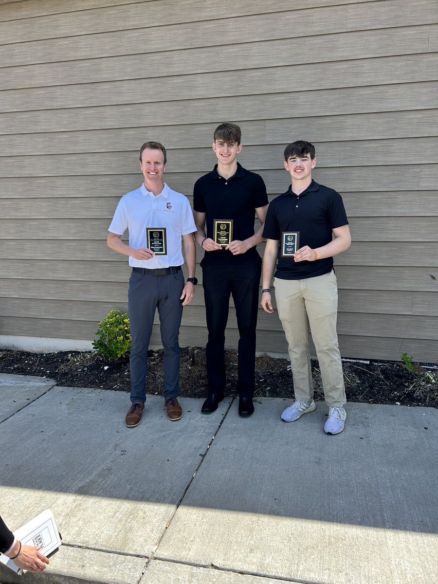 Congratulations to our Highlanders who represented McGuffey at the all section luncheon today. <a href="/McGGirlsHoops/">McGuffey Girls Basketball</a> @McguffeyFB 

Aydan Cunningham- player of the year
Sam Stout- second team
Coach Fatigante- coach of the year 

Taylor Schumacher- first team
Lexi Ewig- second team