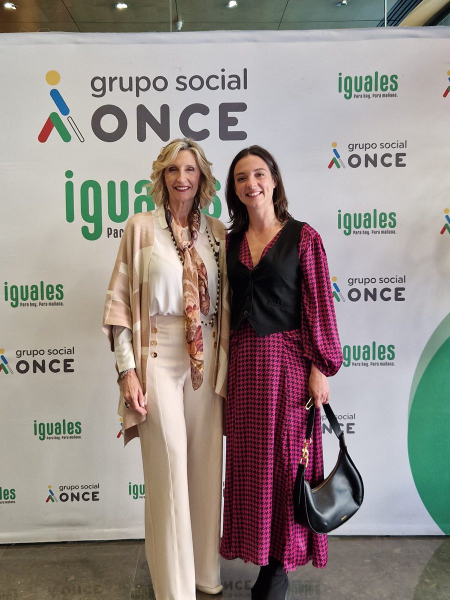 nuria_llopisb's tweet image. Hui hem estás al costas dels més menuts al concurs de Miracles de Sant Vicent Ferrer 

Enhorabona xics ! 👏🏻👏🏻👏🏻