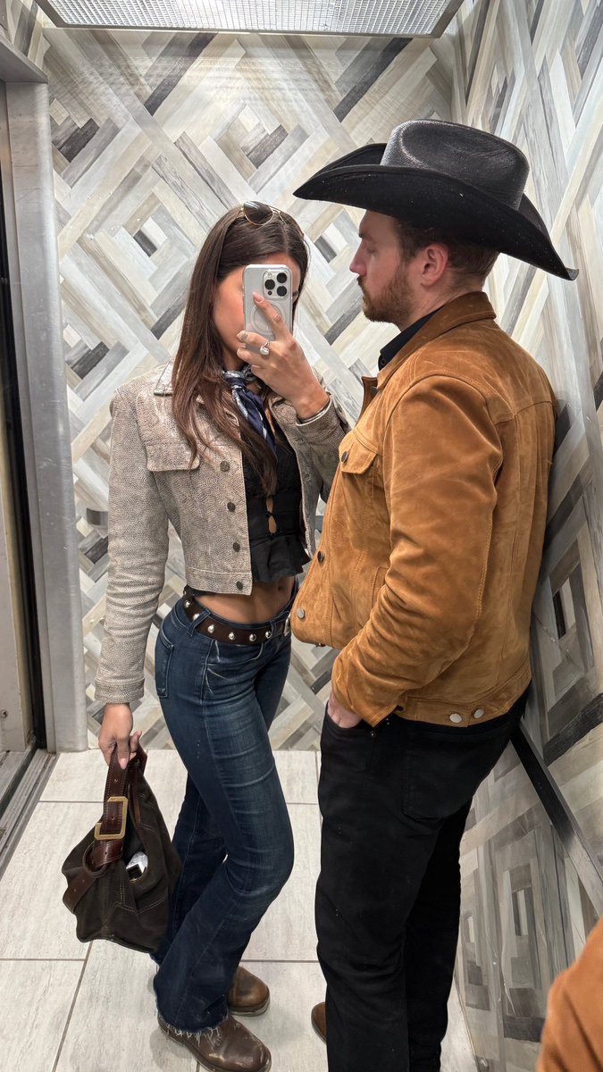 Fit checks with my boyfriend. We don’t match, we just have the same vibe 🩵