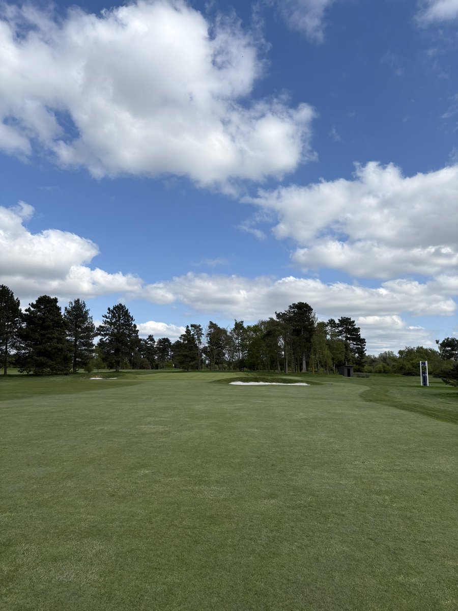 Evening prep for the <a href="/RandA/">The R&A</a> girls under 16’s championship here at <a href="/gogmagog_golf/">The Gog Magog G.C.</a> which starts tomorrow on the old course. A huge team effort not just this week but all year to get to this point. A pleasure to be a part of 👍🏻
