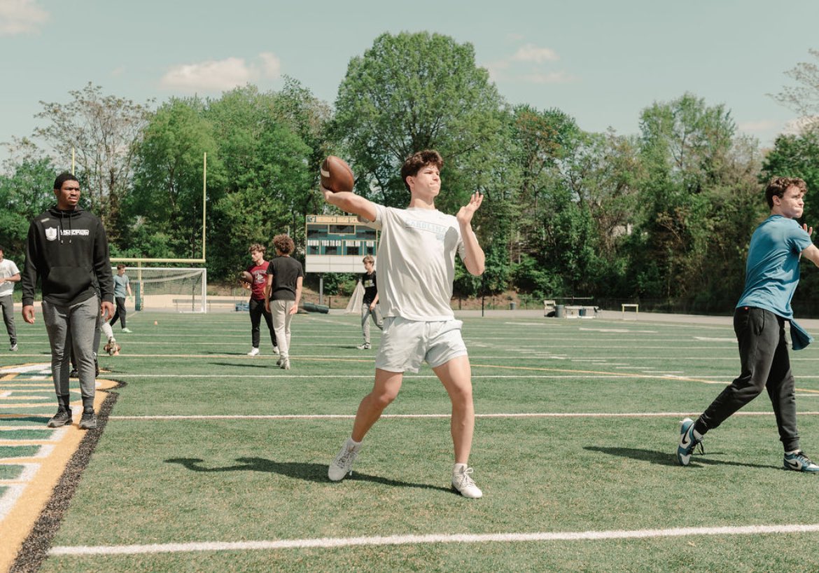 Luke Perini QB 27’ (@lukeperini24) on Twitter photo Continuing the offseason work! <a href="/undefeatedqbt/">Undefeated Quarterback Training</a> <a href="/CoachSexton16/">Coach Malik Sexton Sr.</a> <a href="/GlenallenfbDASH/">Glen Allen Football</a> Continuing the offseason work! <a href="/undefeatedqbt/">Undefeated Quarterback Training</a> <a href="/CoachSexton16/">Coach Malik Sexton Sr.</a> <a href="/GlenallenfbDASH/">Glen Allen Football</a>