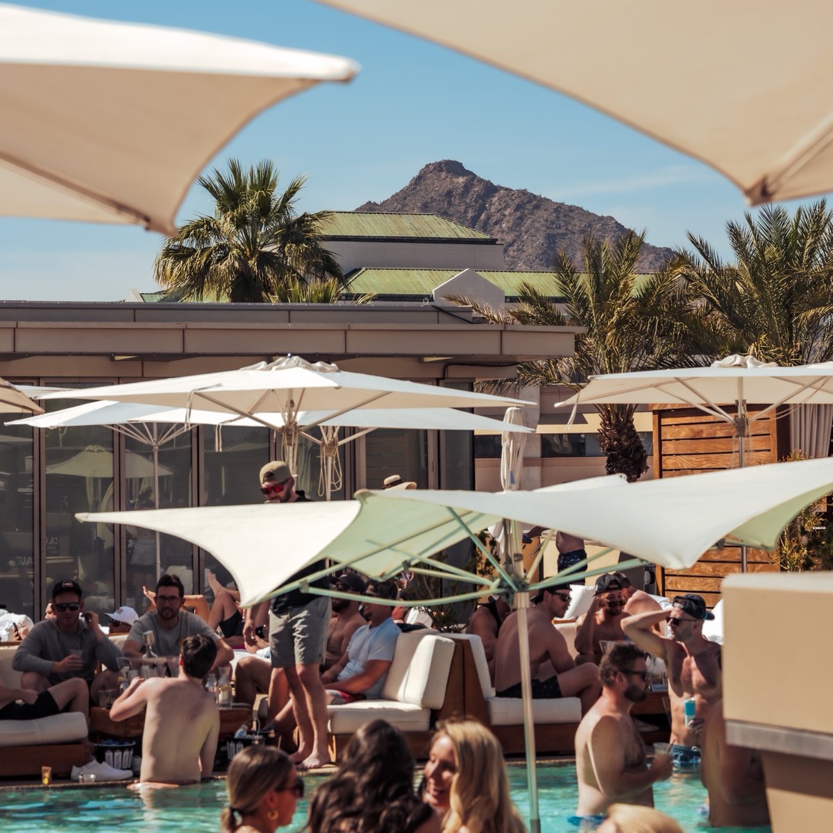 Wondering where to be this weekend? You know where to find us. 
.
.
.
#wscottsdale #wscottsdalewetdeck #wetdeckweekend #scottsdalepools #scottsdaleevents #scottsdaleweekend #scottsdalepoolparties #cottontaillounge