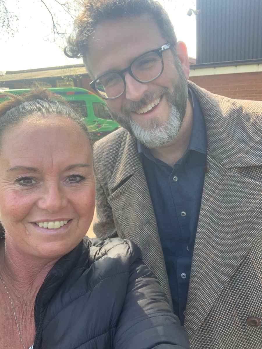 Many thanks to <a href="/RMcElhenney/">Rob Mac</a> <a href="/thehumphreyker/">@humphreyker.bsky.social</a> and Eric Allyn for visiting school today and signing our <a href="/Wrexham_AFC/">Wrexham AFC</a> <a href="/DameKellysTrust/">DameKellyHolmesTrust</a> wall. Sorry I couldn’t be there due to being on holiday but I am sure <a href="/LukeSaunde1572/">Luke Saunders</a> and <a href="/Emma623195411/">Em J</a> entertained you all. <a href="/VancityReynolds/">Ryan Reynolds</a> next.