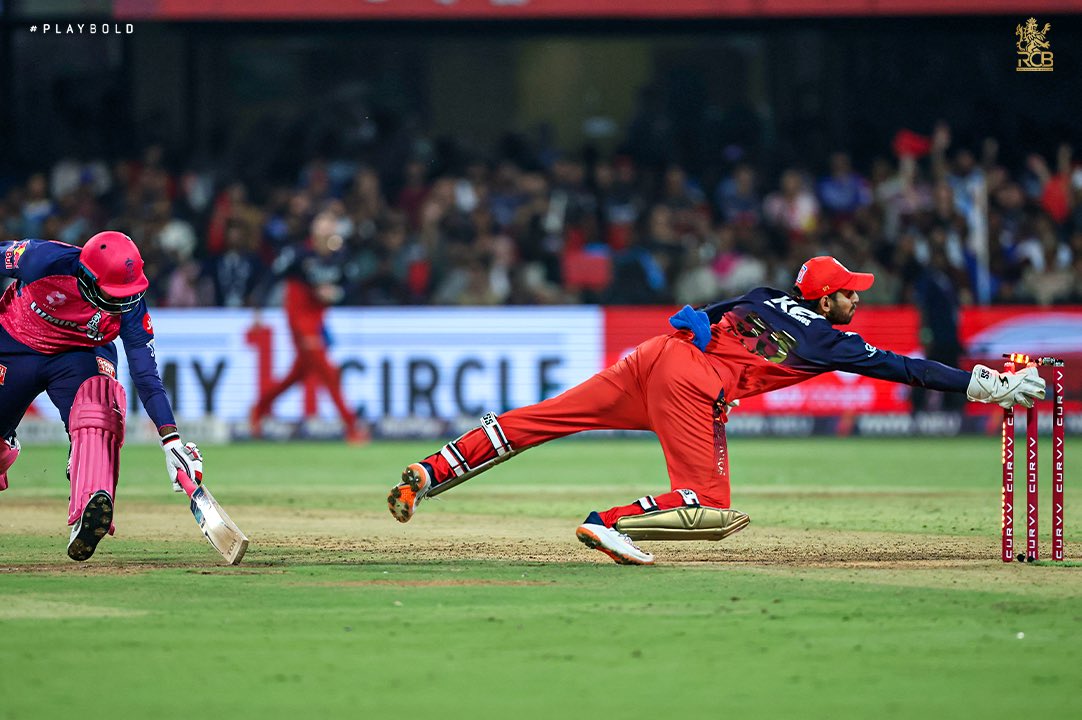 RCBTweets's tweet photo. Effort 💯 https://t.co/rD00J4BxPq