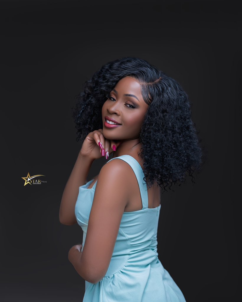 sindie168's tweet photo. If ur looking for a makeup artist inbox Timvane tizakubebesan 😍pa lilongwe pompa 
Happy birthday to me 
📸credit star photography https://t.co/jybPVomSx6