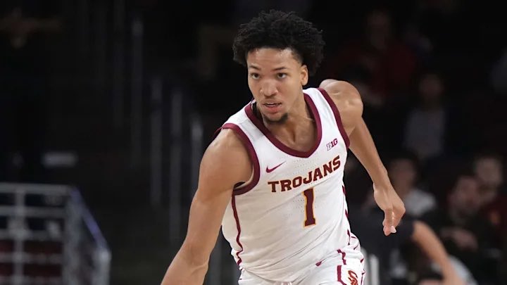 gatorsszn's tweet image. BREAKING: Florida and Desmond Claude reportedly have mutual interest 👀
Averaged 16, 4, 4 on 48% FG, 30% 3PT
Would be a very good pickup.