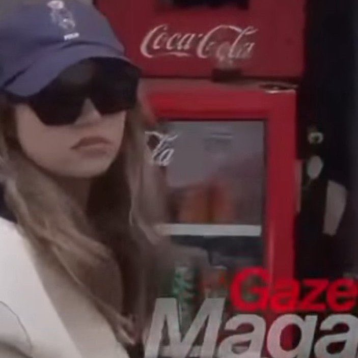 مافي أوضح من هيك فرجاءا انطموا بقى 
#AfraSaraçoğlu