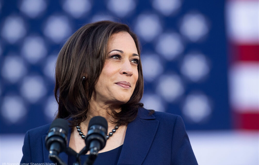 funder's tweet image. Who else agrees that Kamala Harris absolutely, without a doubt, would've been a better president? #HandsOffMySocialSecurity