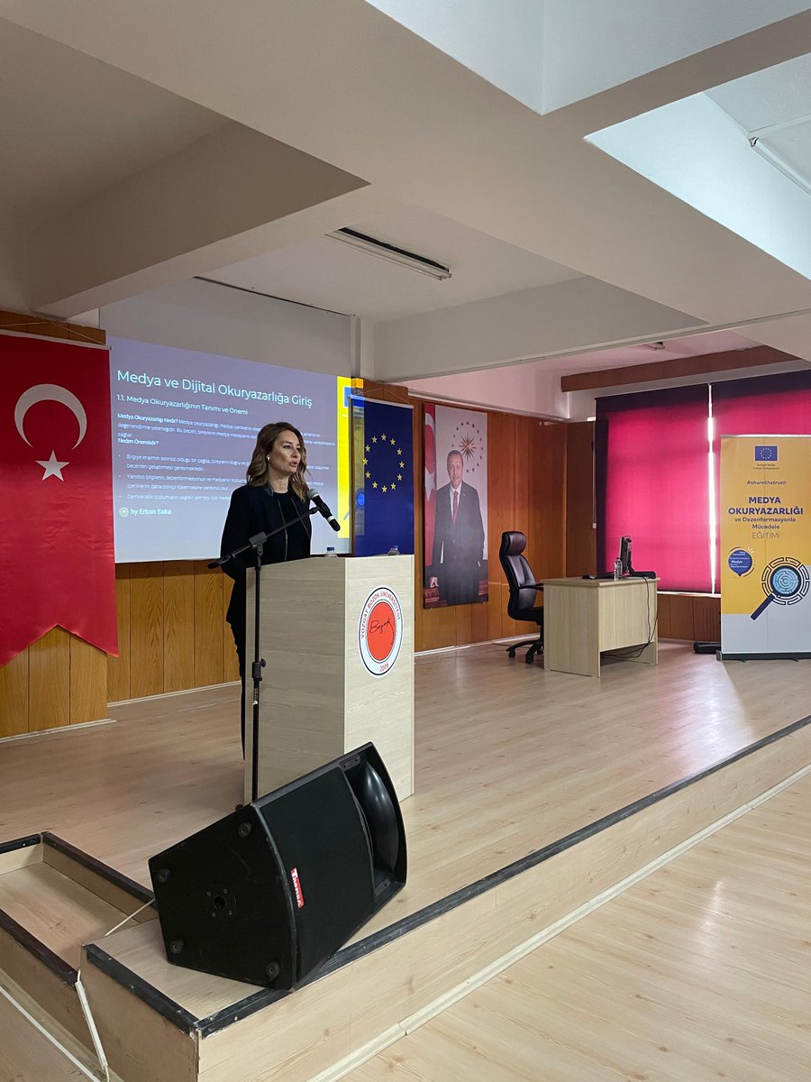 AB Türkiye Delegasyonu, 16 Nisan 2025 tarihinde <a href="/bozokedutr/">Yozgat Bozok Üniversitesi (YOBÜ)</a> İletişim Fakültesi ev sahipliğinde “Medya Okuryazarlığı ve Dezenformasyonla Mücadele” eğitimini düzenledi. 
🇪🇺🇹🇷