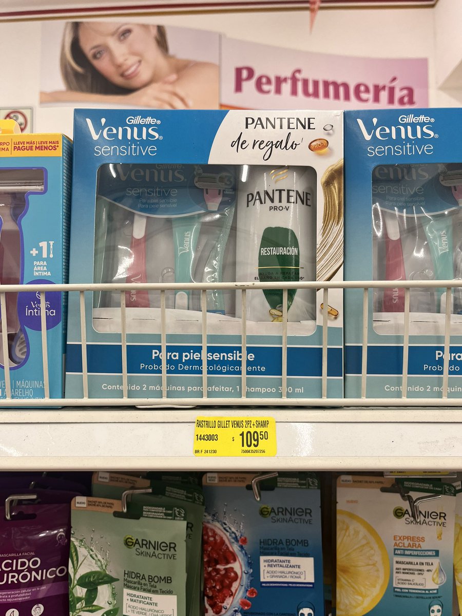 Azulevio's tweet image. Amixes, por si a alguien le funciona 🫰🏼en Farmacias Guadalajara