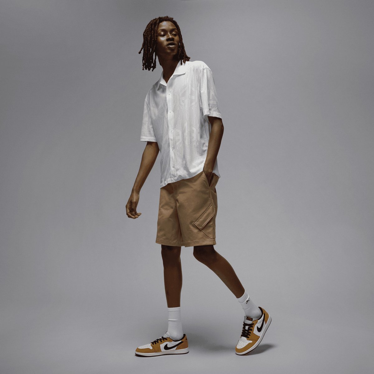 ‘Rookie of the Year’

The <a href="/Jumpman23/">Jordan</a> 1 Low

Men’s Sizing In-Store

#TROPHYROOM🏆‼️