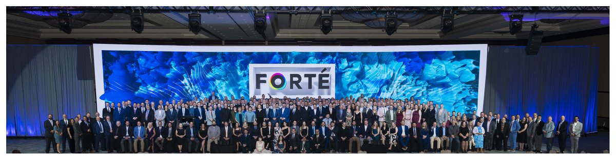 The FORTÉ team attending LEVEL UP this year included more than 300 sales professionals and support staff. Plus another 300 individuals from our many technology partners. See you all next year as we continue to LEVEL UP! #FORTÉ #LEVELUP #SalesSummit 4te.pro/3GnQ2Xc