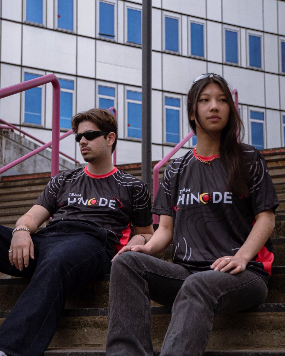TeamHinode_'s tweet image. Nos maillots sont disponibles sur la boutique de @Kapolifr au prix de 35€ ✨
Chaque maillot acheté permet de soutenir l’association et les projets que nous mettons en place, alors n’hésitez pas à faire profiter vos proches 🫶
RDV sur kapoli.fr/boutiquedesclu…
📸 @Hoani_kth