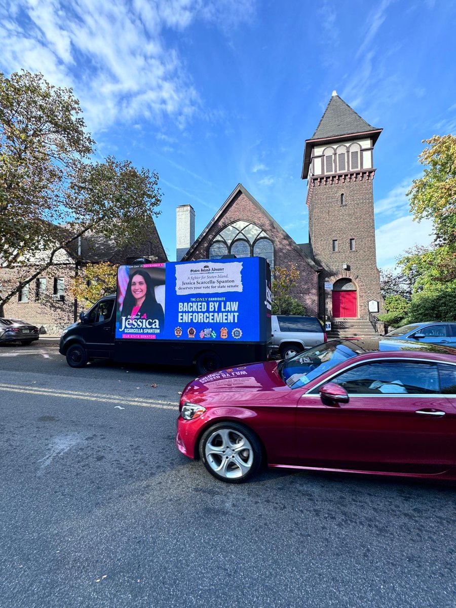 ledinmotion01's tweet image. Getting your message out—loud and clear.
Our seamless LED truck helps campaigns like Jessica’s reach the right people, right where they are.
NYC streets. Big screens. Real impact.
#LEDTruckNYC #LEDInMotion #NYCAdvertising