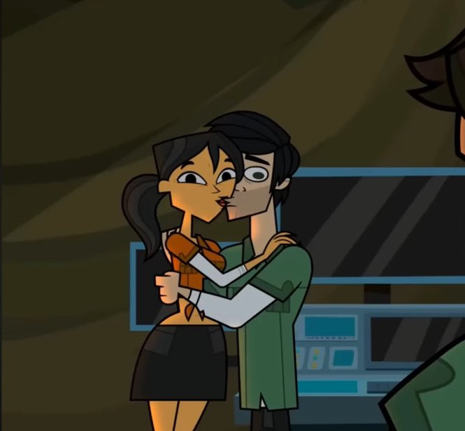 Derek having both of his coworkers pinning for him is honestly insane what kind of greed is this💔