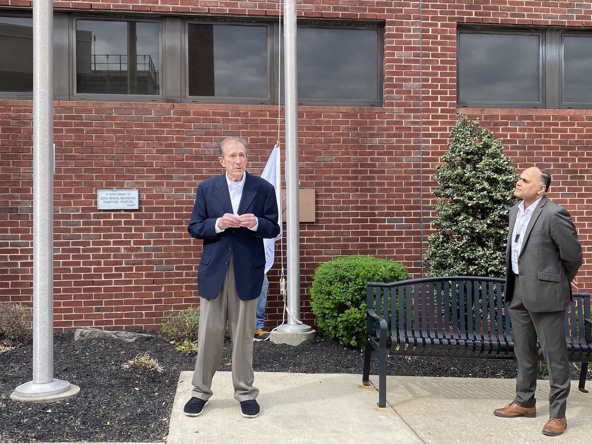 Roxborough Memorial Hospital (@roxboroughmemo1) on Twitter photo <a href="/RoxboroughMemo1/">Roxborough Memorial Hospital</a> proudly celebrated National Donate Life Month with a poignant flag-raising event. National Donate Life Month serves as a powerful platform to raise awareness and inspire individuals to register as potential organ and tissue donors: roxboroughmemorial.com/roxborough-mem… <a href="/RoxboroughMemo1/">Roxborough Memorial Hospital</a> proudly celebrated National Donate Life Month with a poignant flag-raising event. National Donate Life Month serves as a powerful platform to raise awareness and inspire individuals to register as potential organ and tissue donors: roxboroughmemorial.com/roxborough-mem…