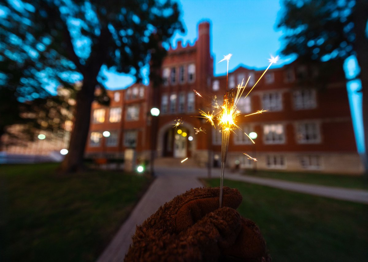 Thank you, Marshall family! 💚

Because of you, Day of Giving: 1837 Minutes for Marshall was an incredible success! Your generosity, spirit and support truly showed the power of the Marshall University community.

#MarshallUDayofGiving