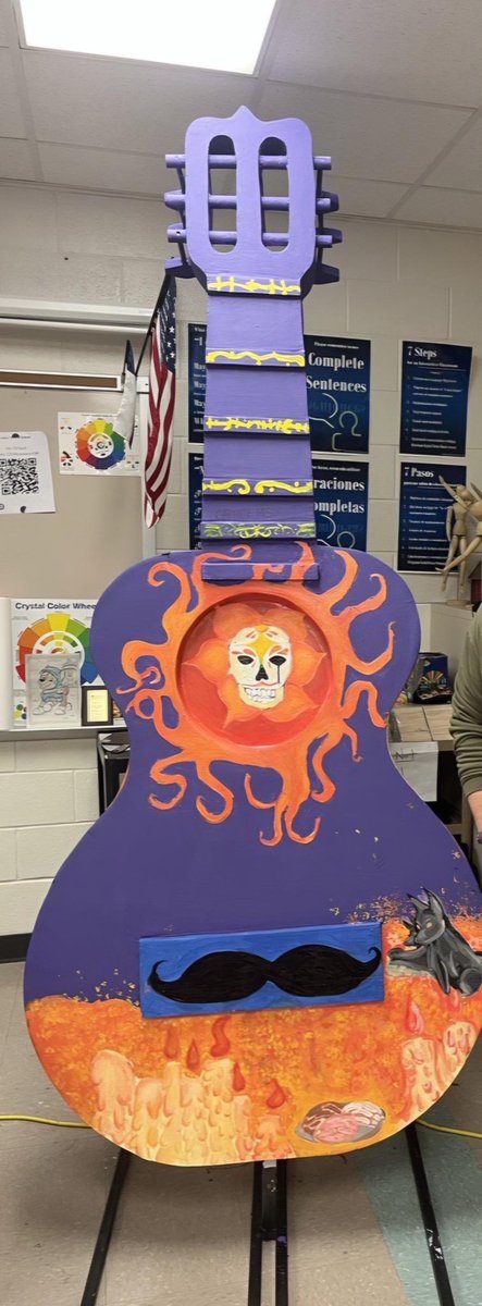 ArtsCathey's tweet photo. Cathey MS guitar design for fiesta de palmas! https://t.co/OUONjui4A3