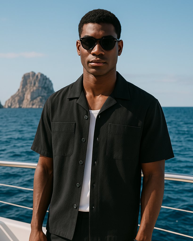 Religion_UK's tweet image. Summer mode activated. The Double Pocket Shirt is a holiday essential. Complete the look with our Elasticated Chino Short⁠
Shirt - rlgn.shop/uijij
Short - rlgn.shop/uijii
.⁠
#twopiece #coord #summeressentials #holidaystyle #holidayootd #mensstyle