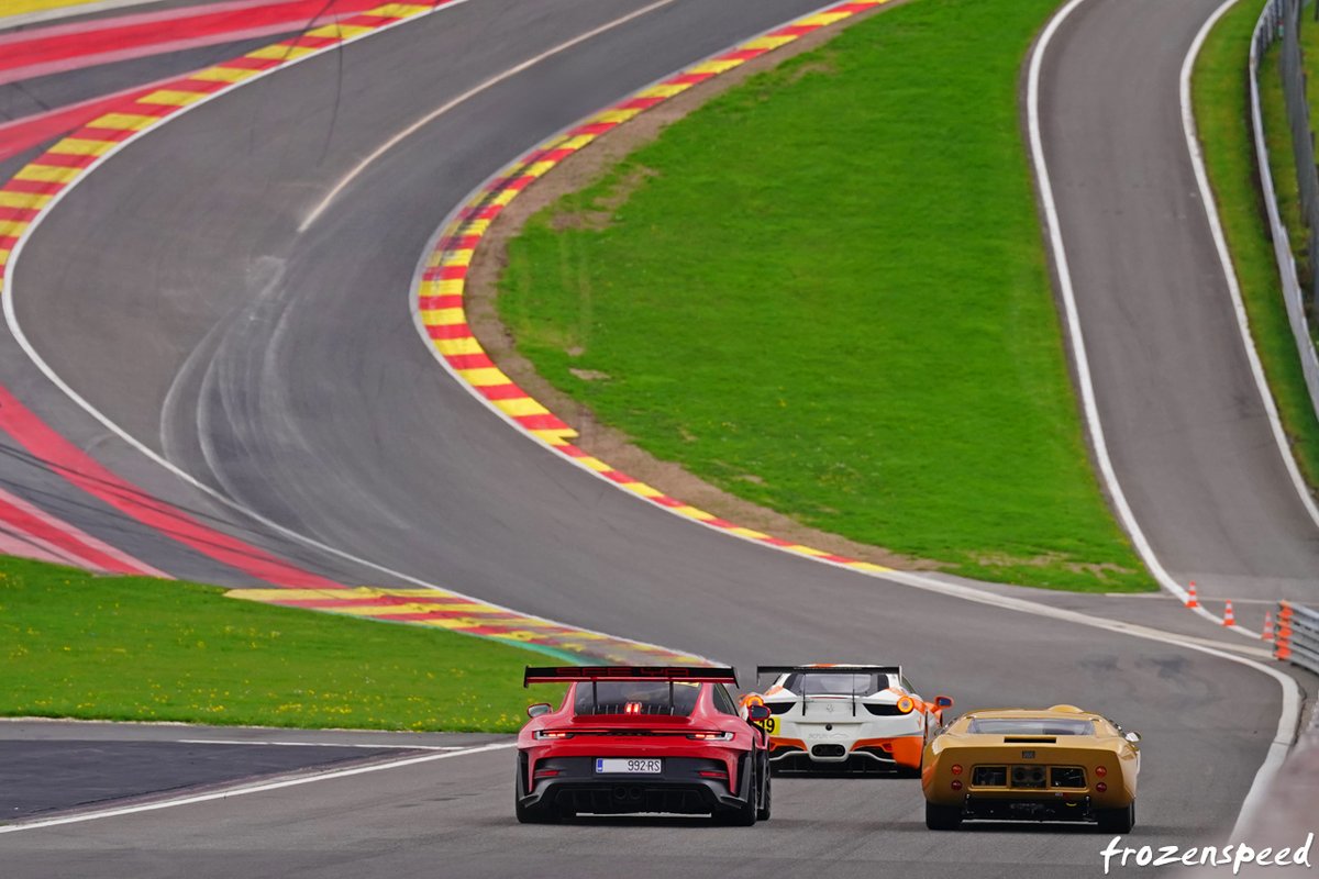 Porsche vs Ford vs Ferrari, the perennial battle.