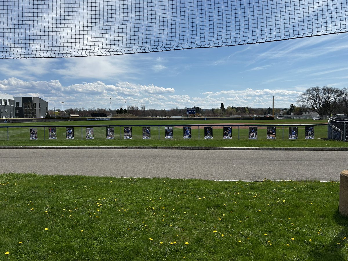 Senior Weekend at Ludwig field!

10am Double Header tomorrow (4/25)
12pm Single 9 (4/26)