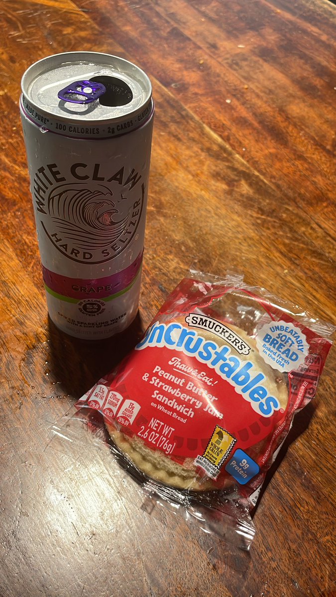 JWhite686's tweet image. Any problems with this combo? #nolaws