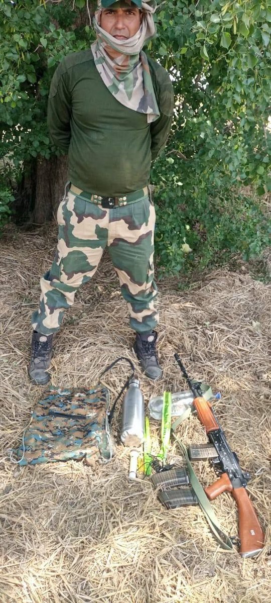 AdityaRajKaul's tweet photo. #BREAKING: Pakistan has refused to handover BSF Constable PK Singh who was captured by Pakistani rangers at Ferozpur border between India &amp; Pakistan on Wednesday. Rangers didn’t turn up for the Flag meeting this evening. Pakistan using Indian Jawan for their propaganda in media. https://t.co/iQ5ImVBwir