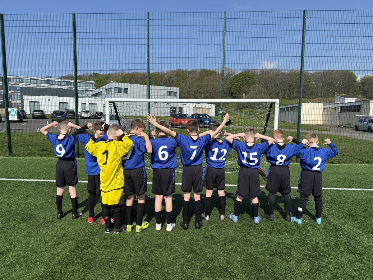 NA Active Schools Auchenharvie Cluster (@asauchenharvie) on Twitter photo #NAEvents 💛🖤
Yesterday we held our 1st Davie Hosie Memorial Cup (formerly Easter Cup) at Auchenharvie.
Huge thanks to our schools for taking part, our S3/ S4 leaders and <a href="/AuchenharviePE/">Auchenharvie Health & Wellbeing</a> for hosting.
Girls
🥇 <a href="/Caledonia_PS/">Caledonia Primary</a>
🥈 <a href="/glencairn_ps/">Glencairn PS & EYC</a>
Boys
🥇 Ardeer
🥈 Glencairn #NAEvents 💛🖤
Yesterday we held our 1st Davie Hosie Memorial Cup (formerly Easter Cup) at Auchenharvie.
Huge thanks to our schools for taking part, our S3/ S4 leaders and <a href="/AuchenharviePE/">Auchenharvie Health & Wellbeing</a> for hosting.
Girls
🥇 <a href="/Caledonia_PS/">Caledonia Primary</a>
🥈 <a href="/glencairn_ps/">Glencairn PS & EYC</a>
Boys
🥇 Ardeer
🥈 Glencairn