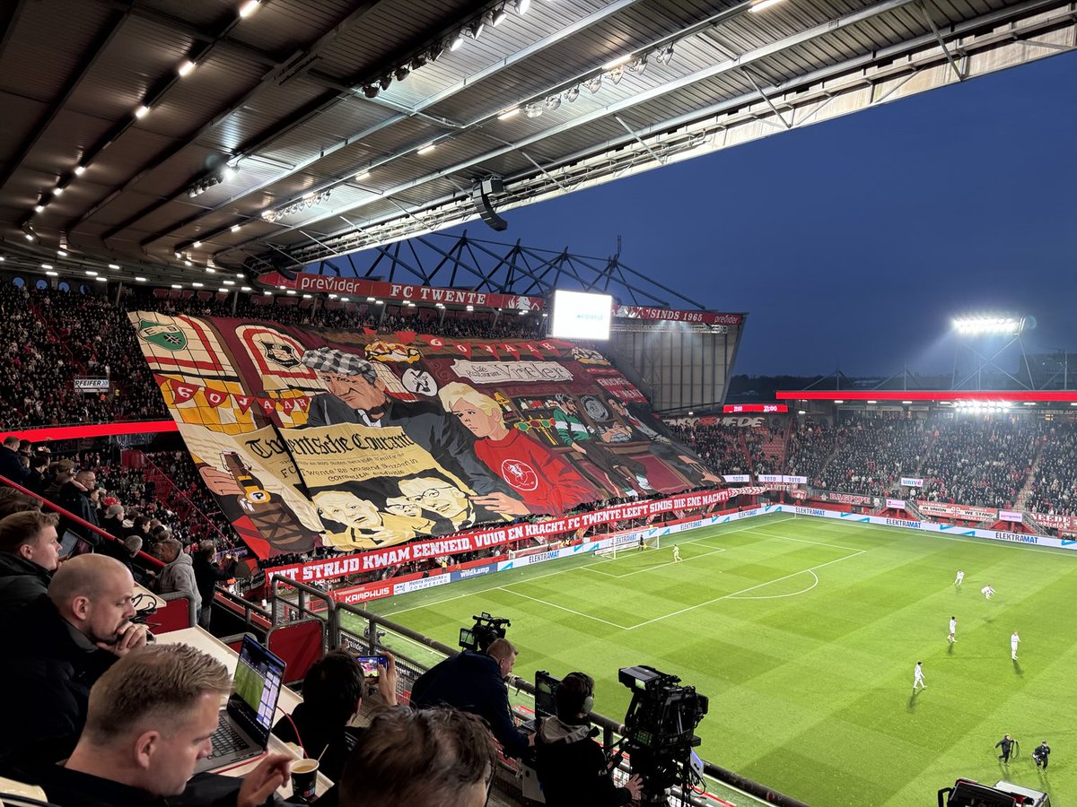 Het hele seizoen op een ongeëvenaard niveau in Nederland. Schitterend, VAK-P. #fctwente