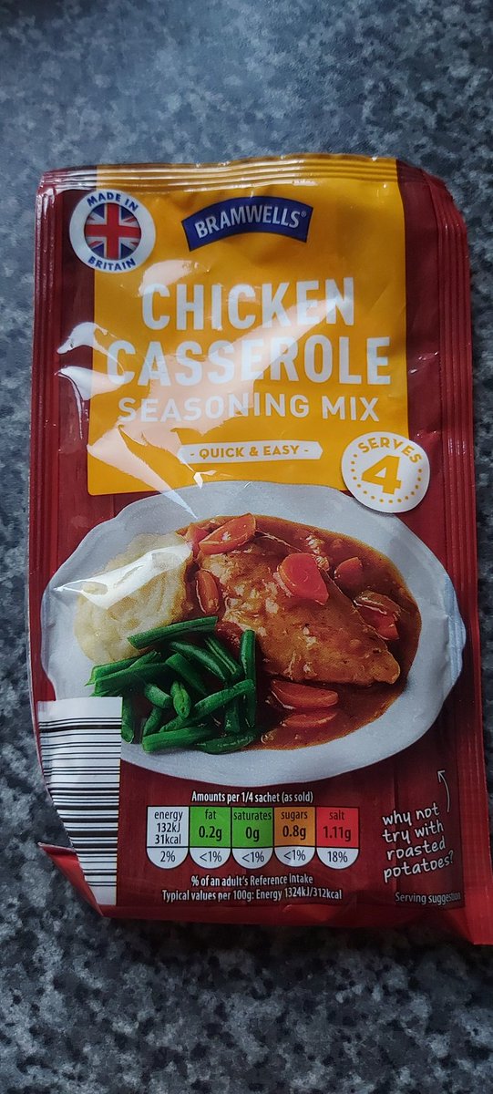 mogsta1's tweet photo. @AldiUK 
Can you help me out please 🙏 
The packet shows a chicken breast, but the recipe says diced chicken!!
I'm trying to impress my wife, with my non-existent cooking skills.
And now I'm really confused.
Do I have to rebuild the breast after cooking of use breasts? 🤔 https://t.co/J2gBkiUQh5