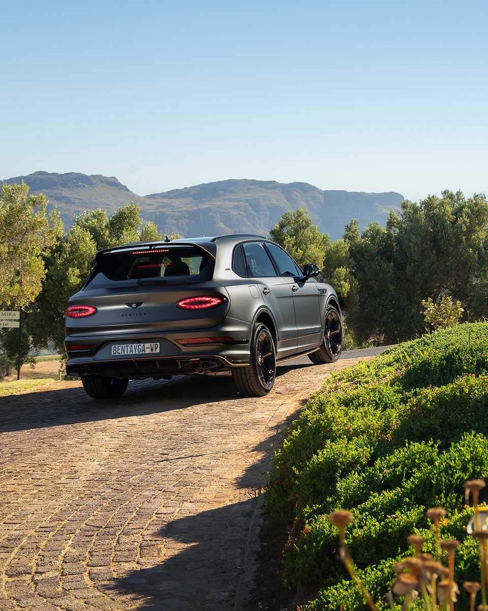 The #Bentley #Bentayga Black Edition is ready for any adventure.

-
Bentayga S Black Edition (V8) WLTP drive cycle: fuel consumption, mpg (l/100km) – Combined 22.1 (12.8). Combined CO₂ emissions – 296 g/km. CO2 class – G.