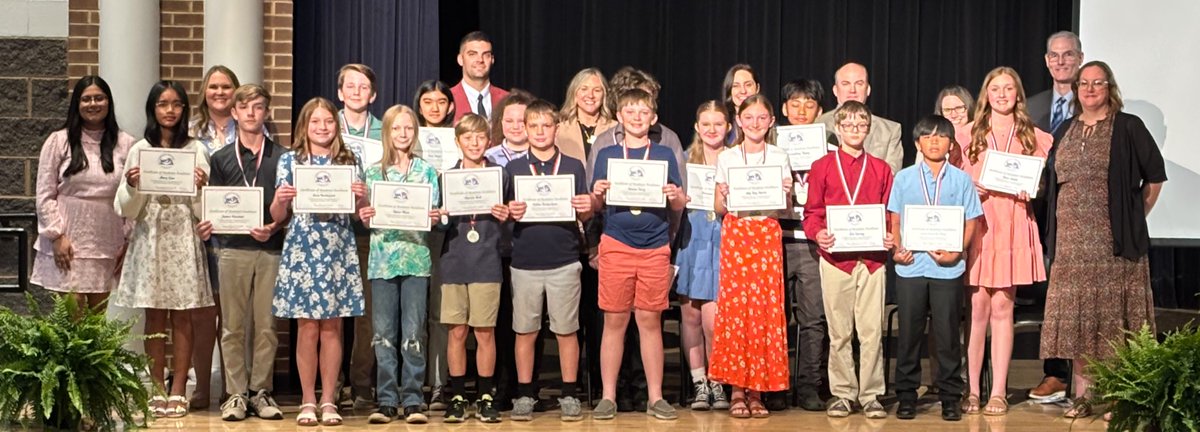 212 Academy (@212_academy) on Twitter photo Congratulations to our 6th grade graduated from <a href="/BriarwoodES/">Briarwood Elementary</a>, <a href="/OESCards/">Oakland Elementary</a> , <a href="/RockfieldE/">Rockfield Elementary</a>, <a href="/AlvatonElem/">Alvaton Elementary</a>, <a href="/plano/">Plano</a>, <a href="/RichardsvilleEl/">Richardsville Elem</a>, <a href="/JresRockets/">JRES</a> , <a href="/NatcherElem/">Natcher Elementary</a> and <a href="/Warren_Elem/">Warren Elementary</a>! We had a terrific time celebrating you at our ceremony this week. Go do BIG things! Congratulations to our 6th grade graduated from <a href="/BriarwoodES/">Briarwood Elementary</a>, <a href="/OESCards/">Oakland Elementary</a> , <a href="/RockfieldE/">Rockfield Elementary</a>, <a href="/AlvatonElem/">Alvaton Elementary</a>, <a href="/plano/">Plano</a>, <a href="/RichardsvilleEl/">Richardsville Elem</a>, <a href="/JresRockets/">JRES</a> , <a href="/NatcherElem/">Natcher Elementary</a> and <a href="/Warren_Elem/">Warren Elementary</a>! We had a terrific time celebrating you at our ceremony this week. Go do BIG things!