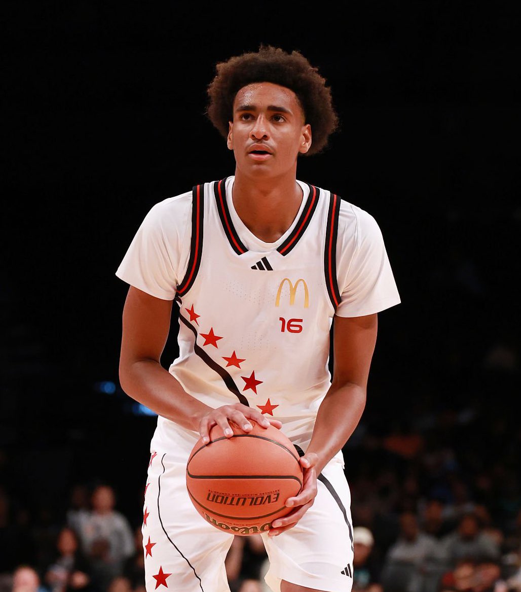 USC Recruit Alijah Arenas in Coma After Tesla Cybertruck Crash in Los