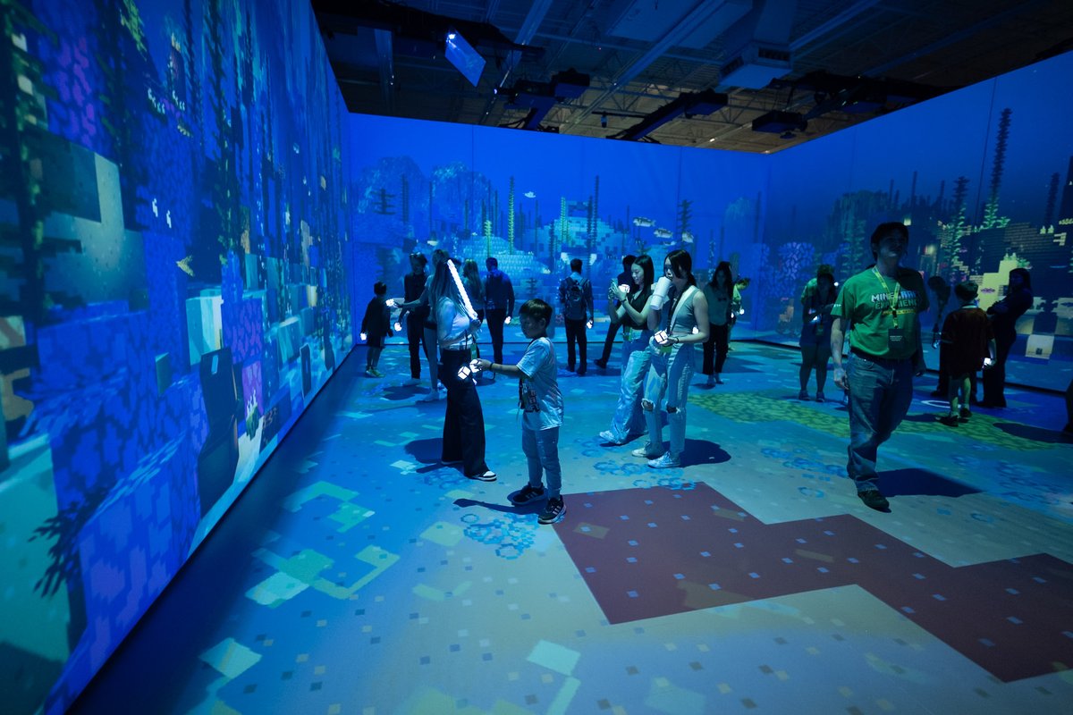 Panasonic_PND's tweet image. We're stepping into a new dimension of adventure with the #immersive Minecraft Experience: Villager Rescue! 🎮✨ Excited to see our #projectiontechnology power such an extraordinary project created by Supply + Demand, Mojang Studios, and Microsoft.