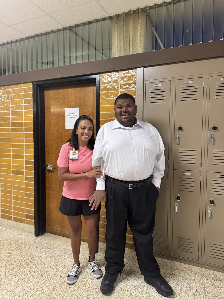 Jessica Corrick (@jesscorrickcape) on Twitter photo My buddy is counting the days till graduation <a href="/Eisenhower_AISD/">Eisenhower Senior IB World School</a>. He’s looking forward to Senior activities. Umm, Coach…are you going to miss me when I graduate? 🥲 Yes, yes, I am! #swoop #Senior2025 #MyWhy #AldineImpact My buddy is counting the days till graduation <a href="/Eisenhower_AISD/">Eisenhower Senior IB World School</a>. He’s looking forward to Senior activities. Umm, Coach…are you going to miss me when I graduate? 🥲 Yes, yes, I am! #swoop #Senior2025 #MyWhy #AldineImpact