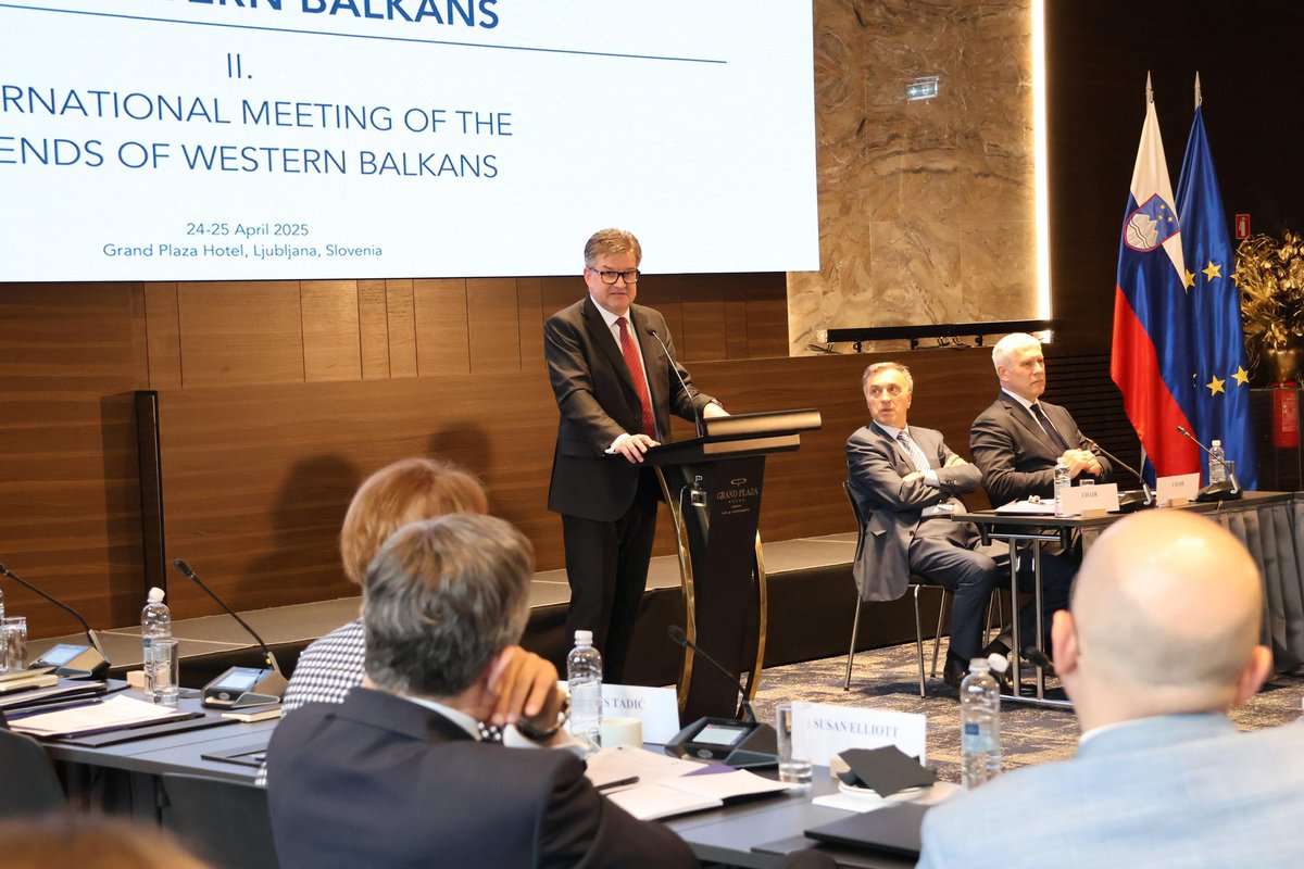 Glad to be part of such a competent discussion on the impact of current geopolitics on the Western Balkans. Very reasonable suggestions on the way ahead for the region at the second edition of the Friends of Western Balkans meeting in Ljubljana.