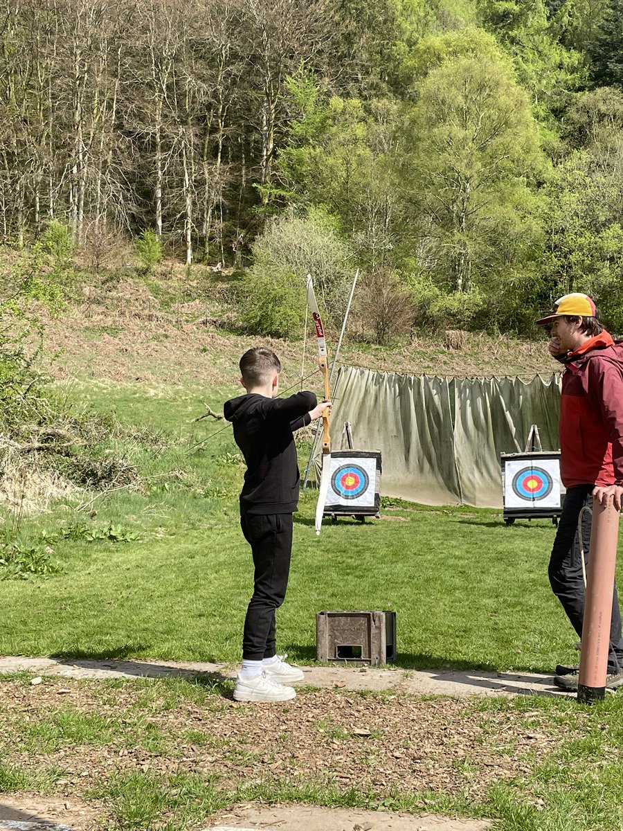 Group 1 practised some new archery skills this afternoon! Brilliant concentration faces 🏹 <a href="/carronshoreps/">Carronshore Primary</a>