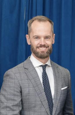 From the Carolina Review: A Tar Heel is now the N.C. Secretary of Commerce. Laurence “Lee” Lilley ’06 was confirmed by the N.C. Senate to lead the state’s commerce department. 

READ MORE: unc.live/42s9WJ7