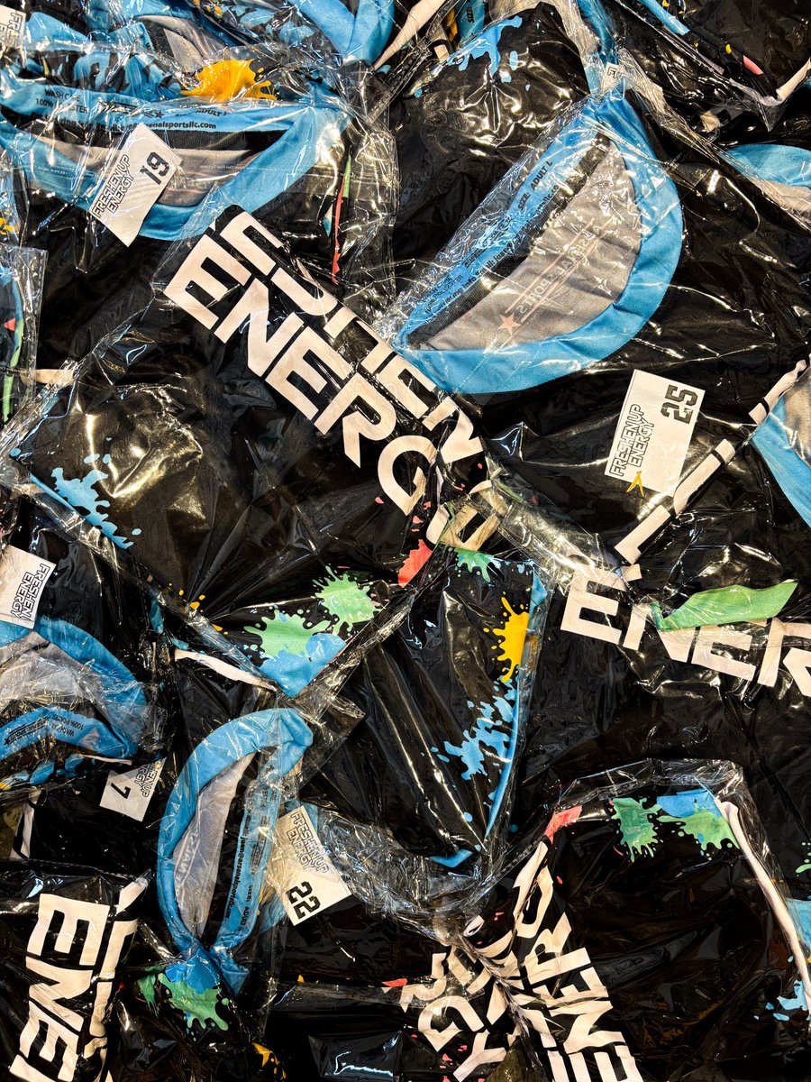 DrinkFreshenUp's tweet image. Who’s ready to get their jerseys? 💪🎽

Just in time for DreamHack and Summer!☀️