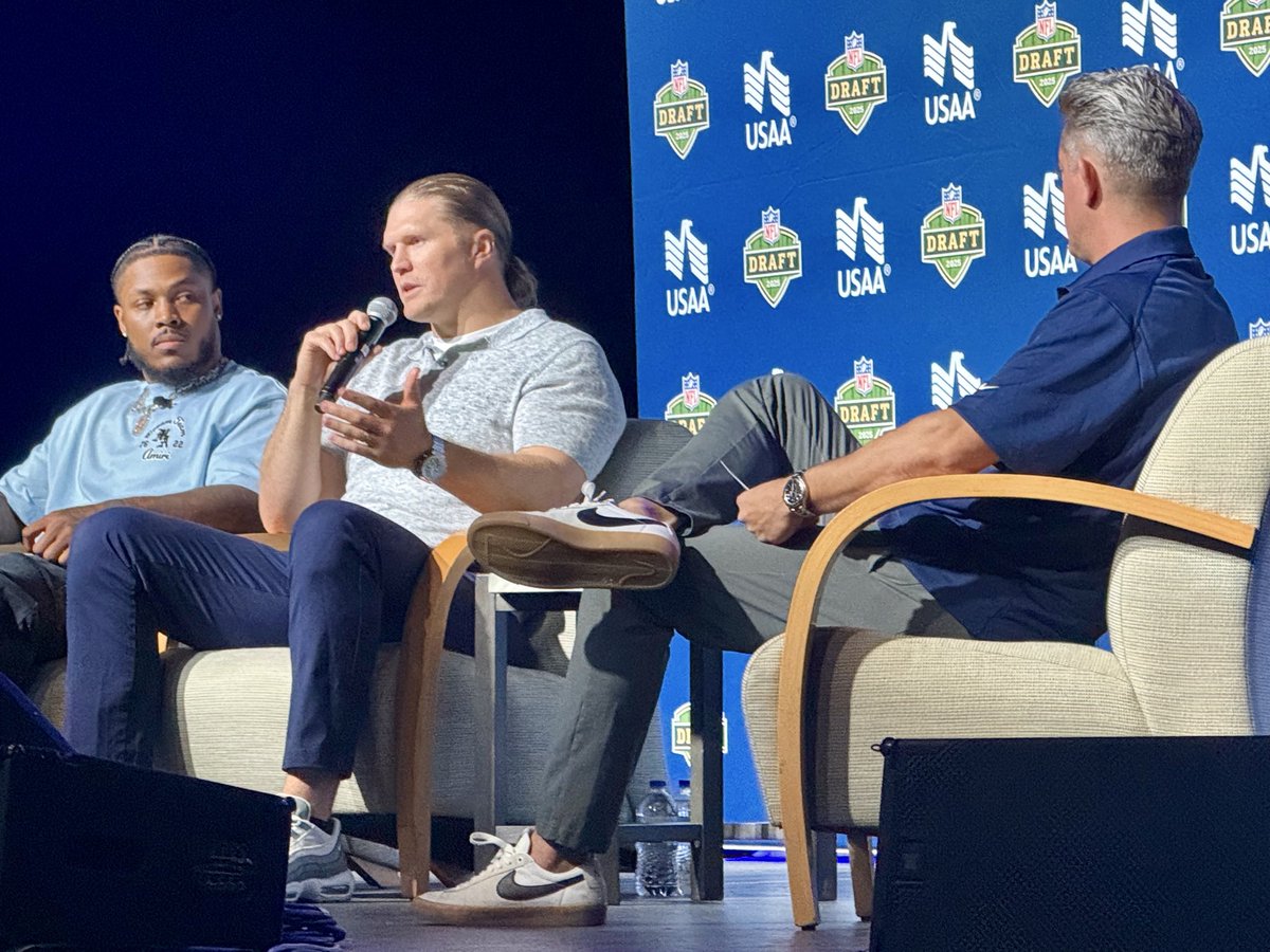 Packers running back Josh Jacobs and Packers Hall of Famer Clay Matthews are doing a lunch chalk talk with invited military members for a USAA event in Green Bay — NFL draft memories, Lambeau Leaps and, yep, “Pitch Perfect 2.”